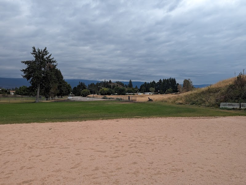 Living Memorial Park
