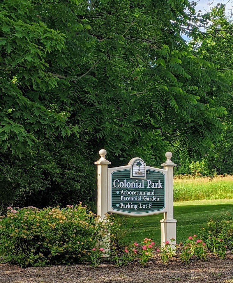 Colonial Park