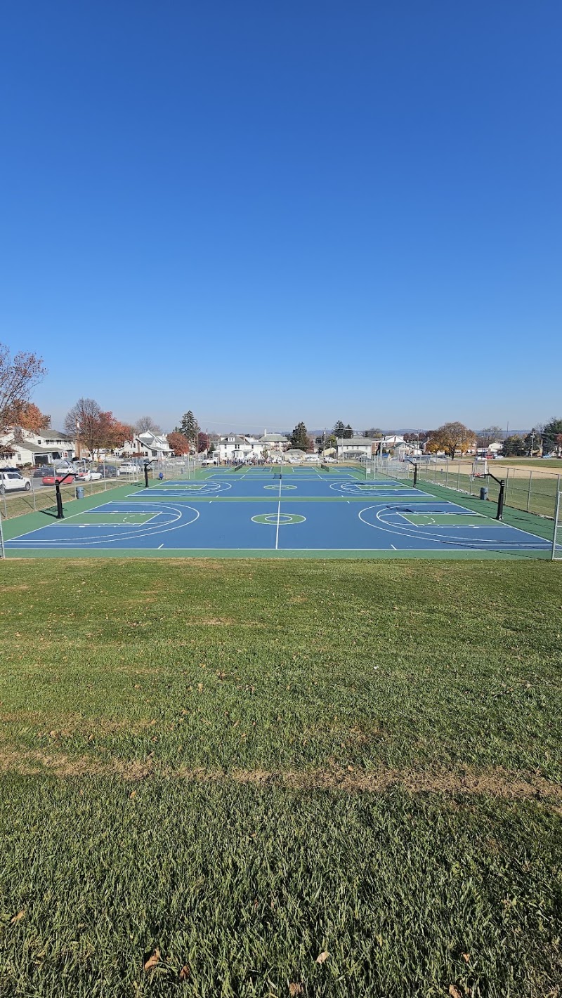 Hillside park - Pickleball in Sacramento, Pennsylvania