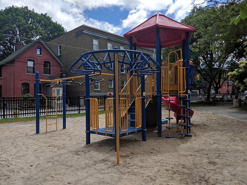 St. Luke’s Park - Pickleball in Ottawa, Ontario