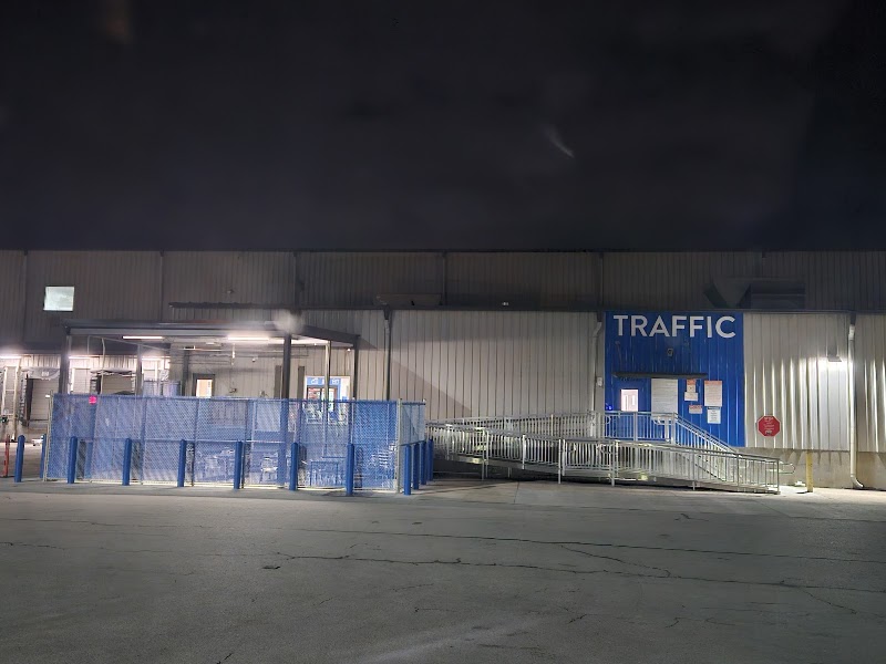 Walmart Distribution Center #6039 - Pickleball in Midway, Tennessee