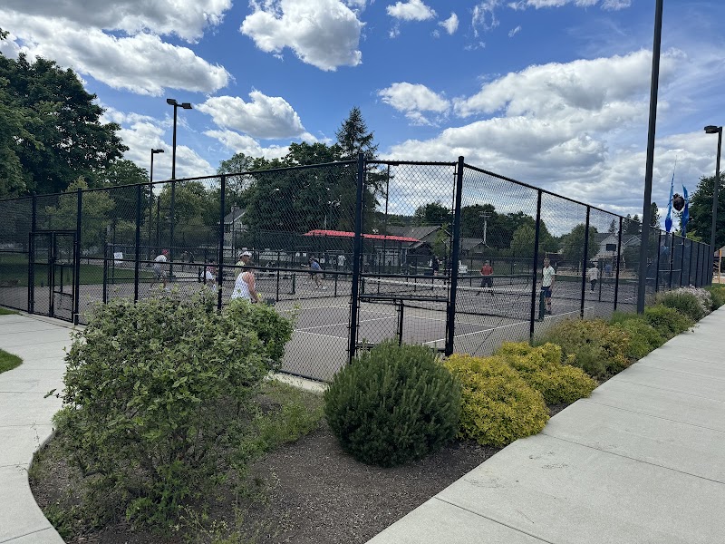 Pickleball Courts