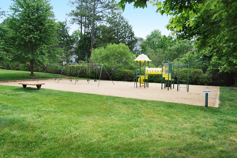 Wyndham Swim & Racquet Club