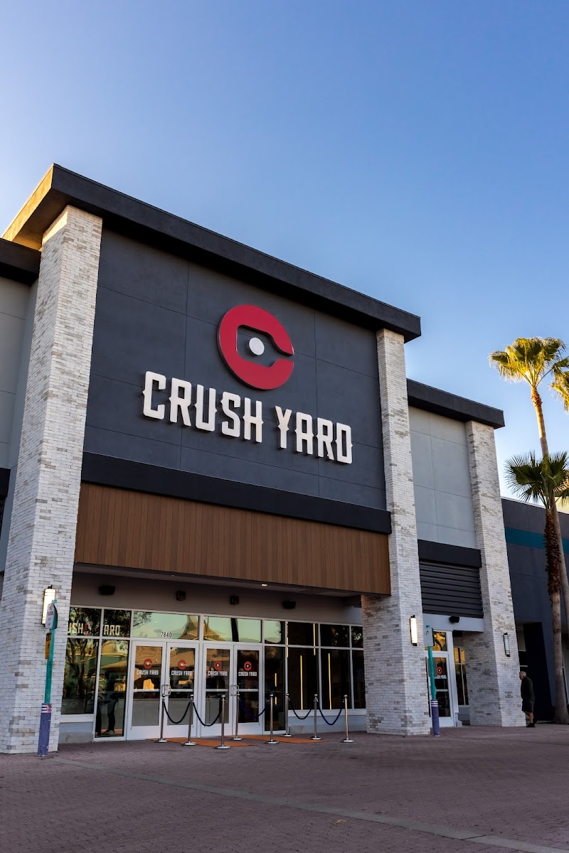 Crush Yard - Pickleball Bar & Lounge