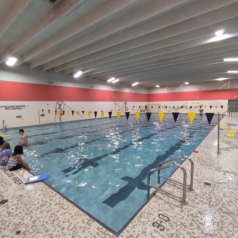 Hill Park Recreation Centre - Pickleball in Hamilton, Ontario
