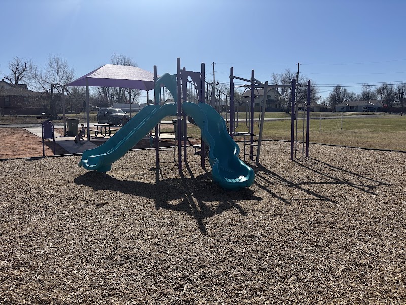 Dickinson Park - Pickleball in Yukon, Oklahoma