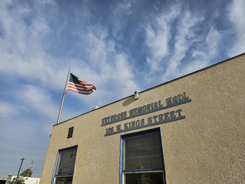 VETERANS MEMORIAL HALL - Pickleball in Avenal, California