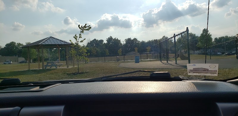 Crown Point Outdoor Pickleball Courts