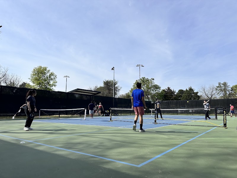 Finch Park Tennis Court - Pickleball in McKinney, Texas