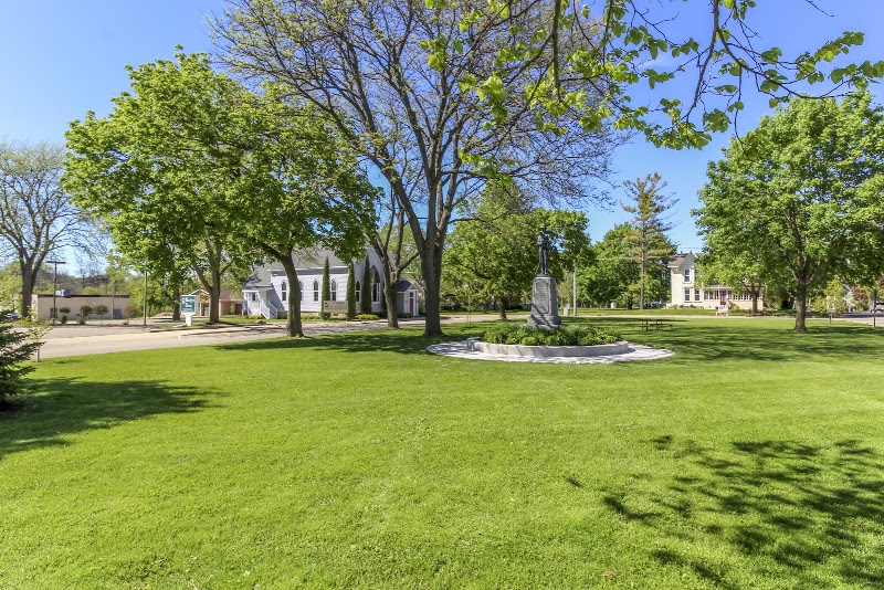Village Veterans Park