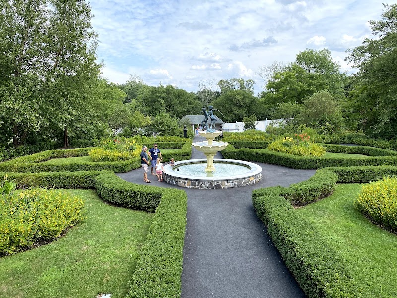 Lasdon Public Gardens and & Veterans Memorial