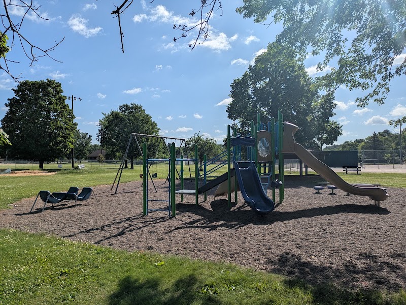 Four Seasons Park