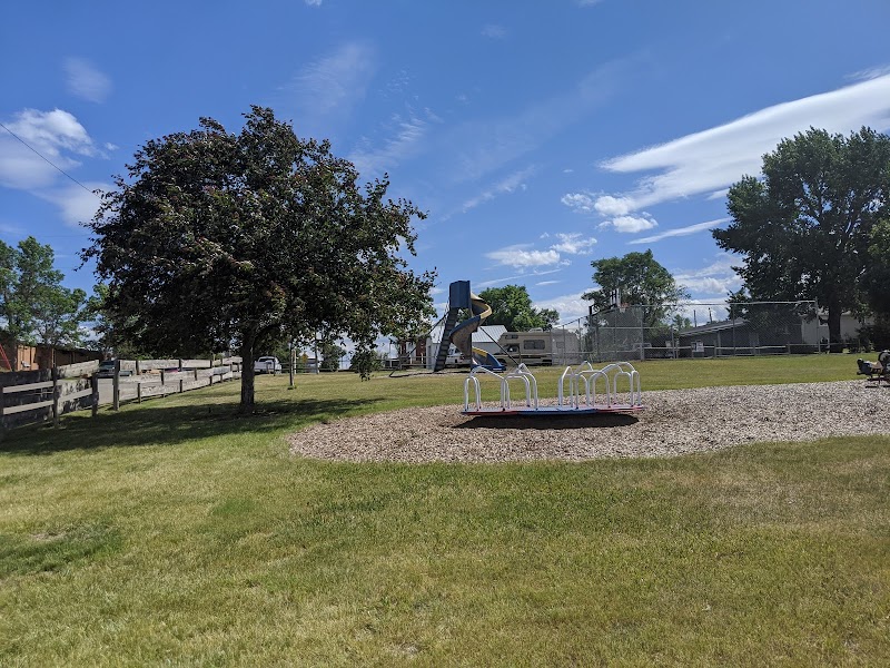 Sunshine Park - Pickleball in Watford City, North Dakota