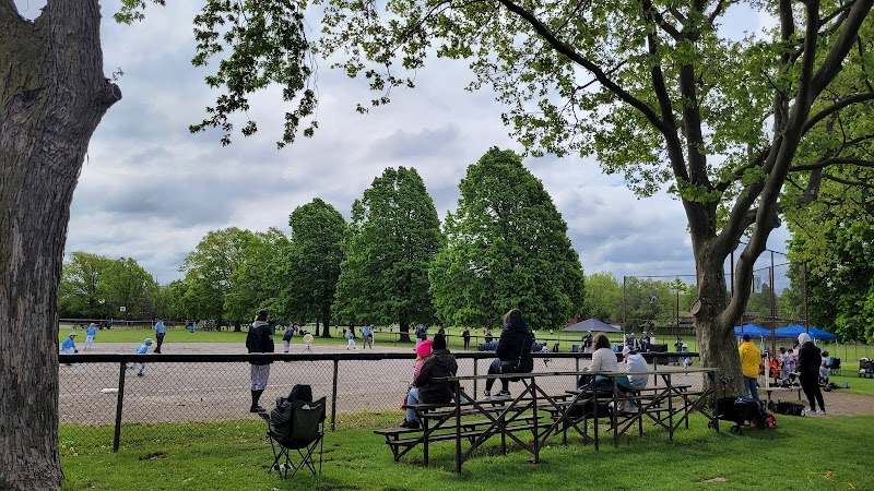 MF Ker Park - Pickleball in Niagara Falls, Ontario