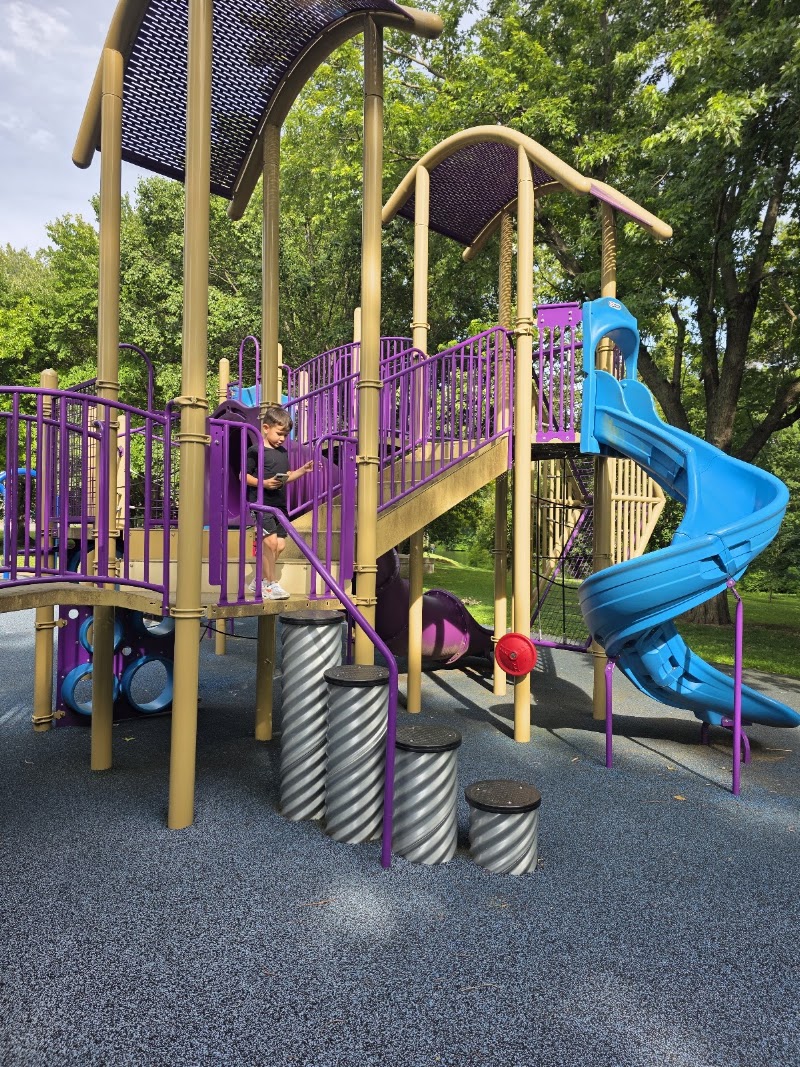 Woodland Park - Pickleball in Collinsville, Illinois