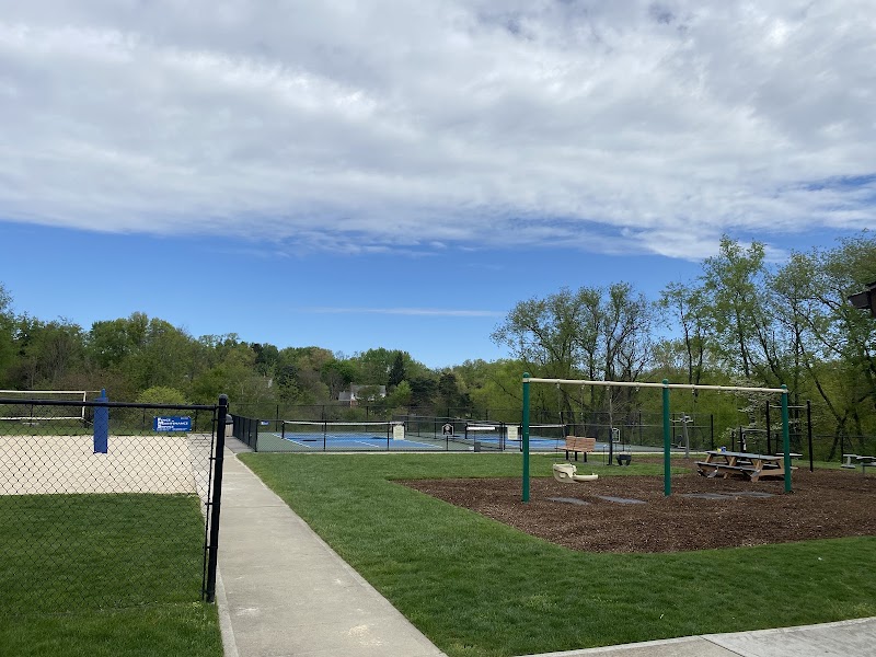 Old Orchard Park - Pickleball in Oak Ridge, Pennsylvania
