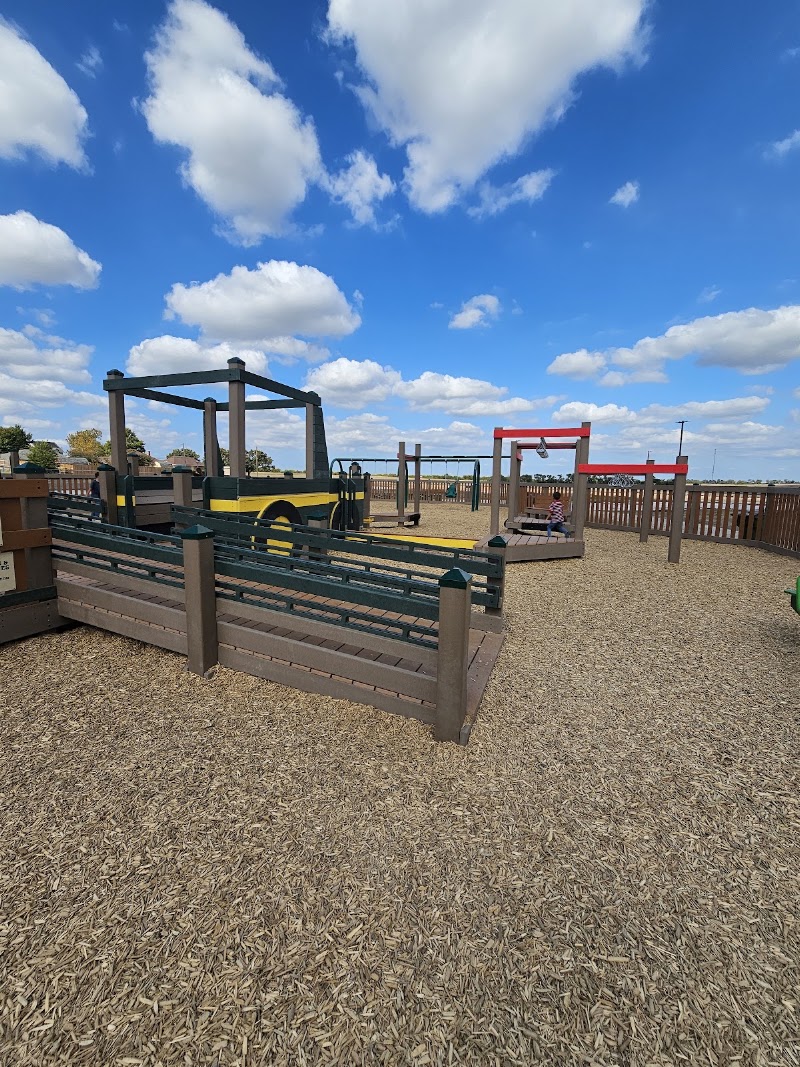 Connections Park - Pickleball in Howe, Texas