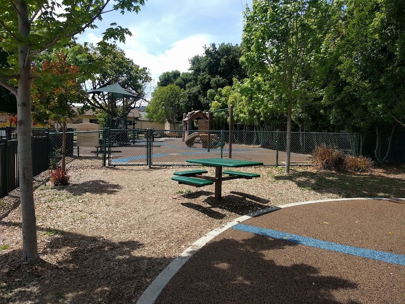 Laureola Park