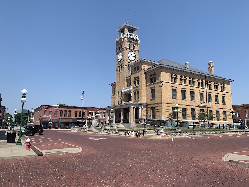 Harrisonville City Hall