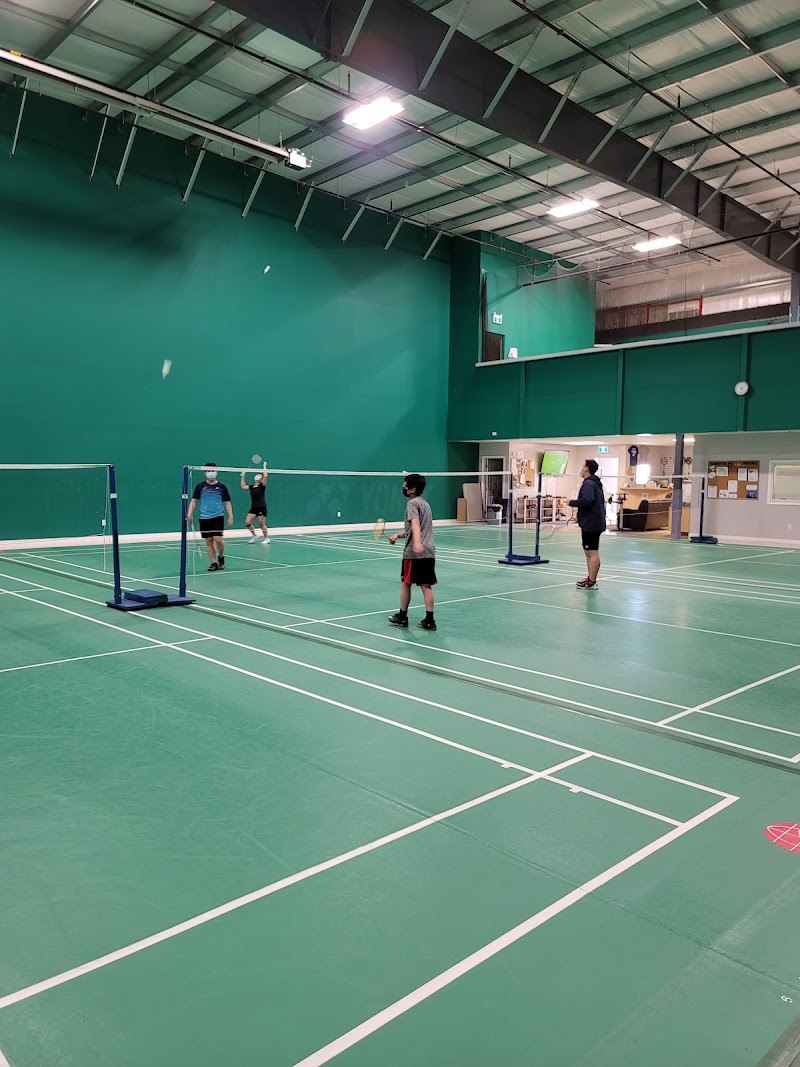 Crosscourt Badminton