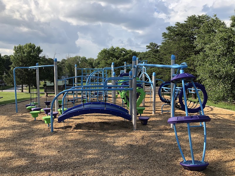 Holmes Park
