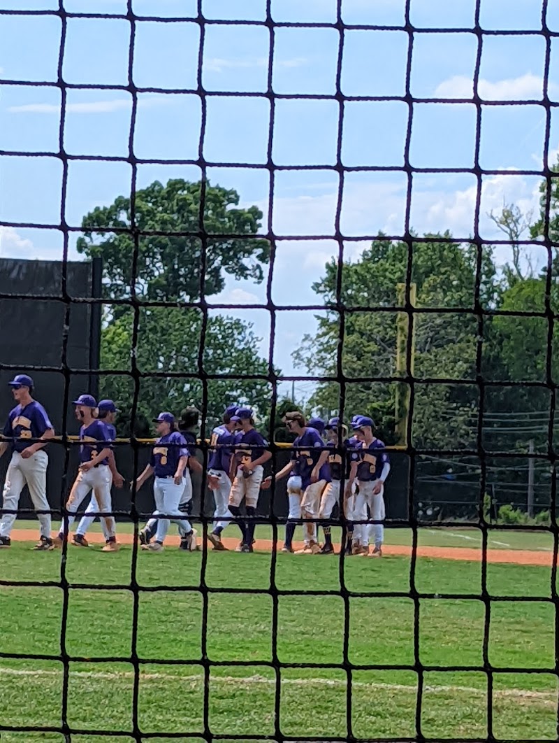Walton Cruise Field