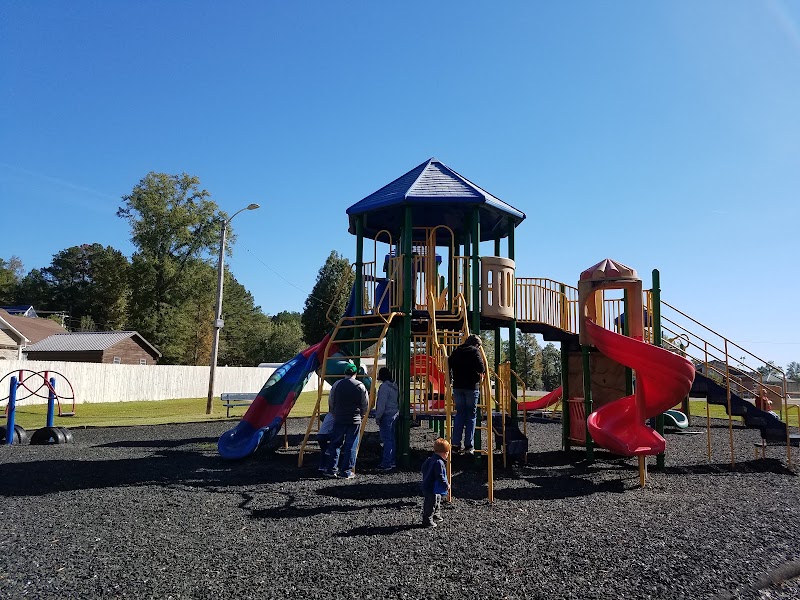 CW Day Park - Pickleball in Hanceville, Alabama