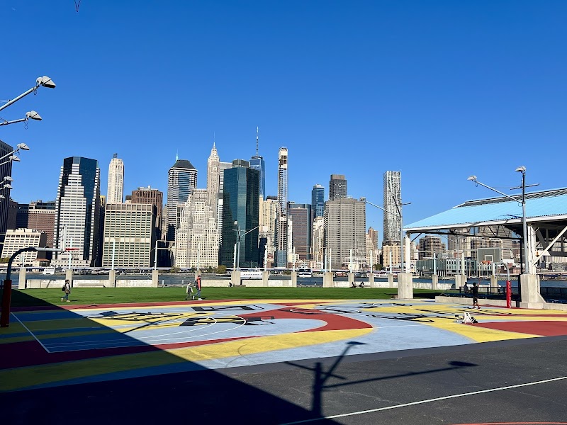 Brooklyn Bridge Park Basketball Courts