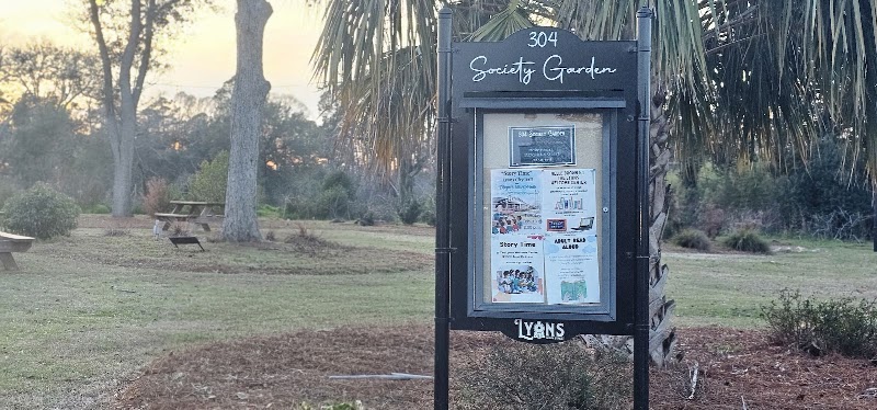 304 Society Garden