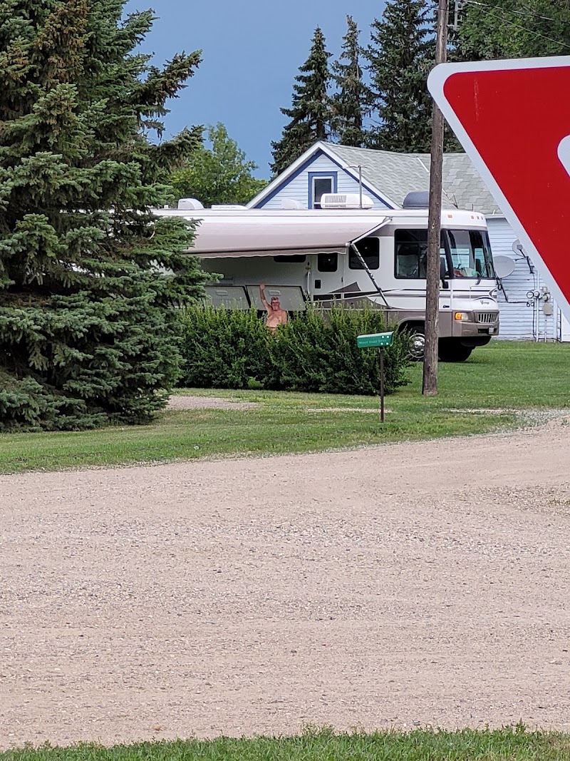 Upham City Park Campground - Pickleball in Upham, North Dakota