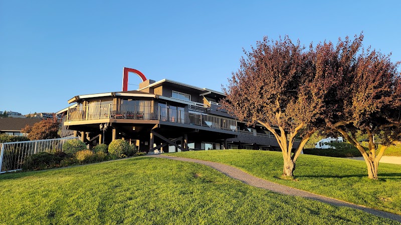 Darnells Lake Resort