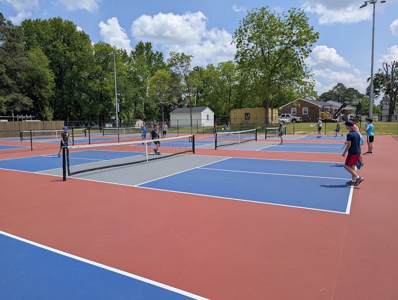 Lakeview Park Pickleball Courts
