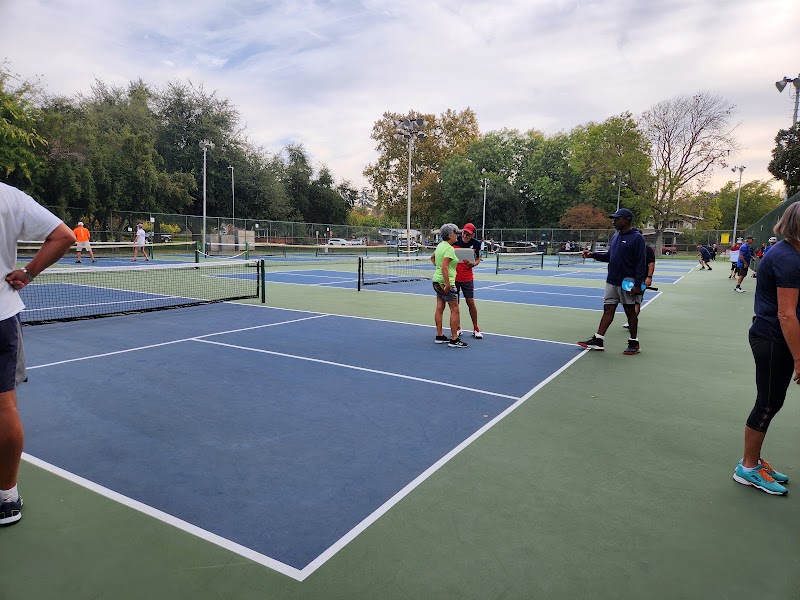 Graceada Tennis/Pickleball Courts