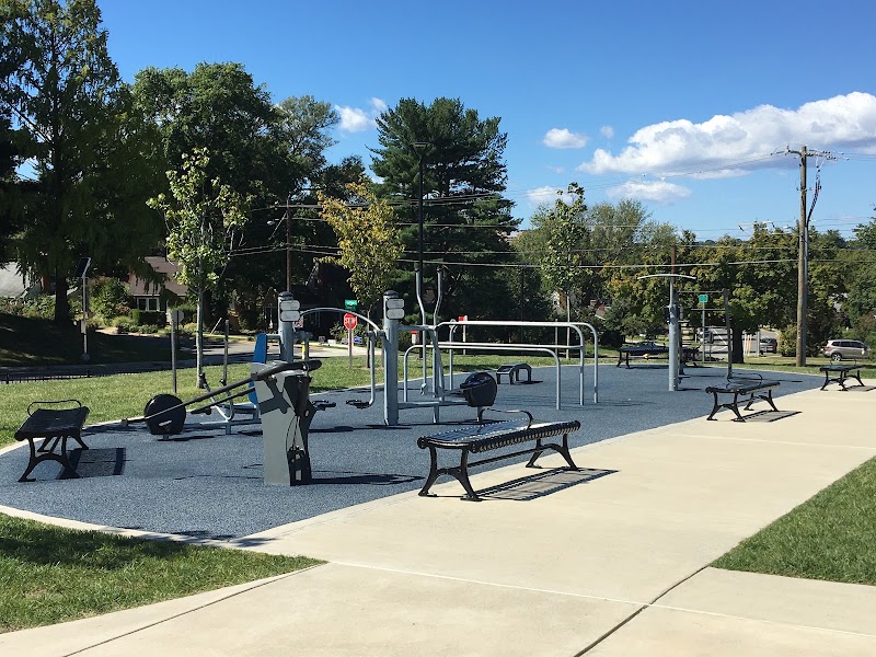 Patrick Henry Recreation Center - Pickleball in Springfield, Virginia