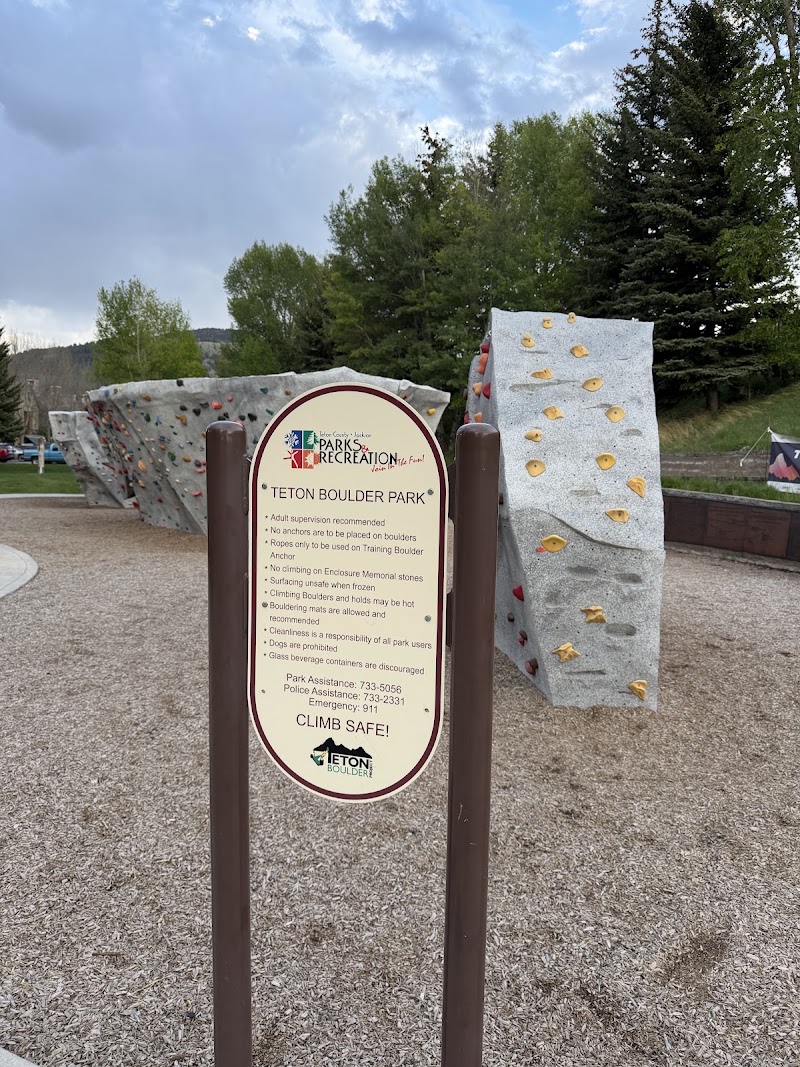Phil Baux Park