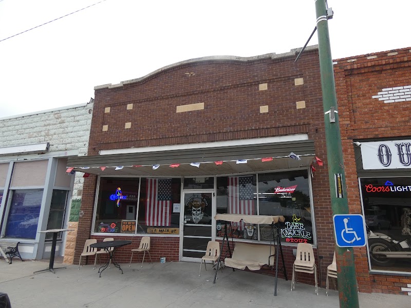 Outlaw Saloon - Pickleball in Hay Springs, Nebraska