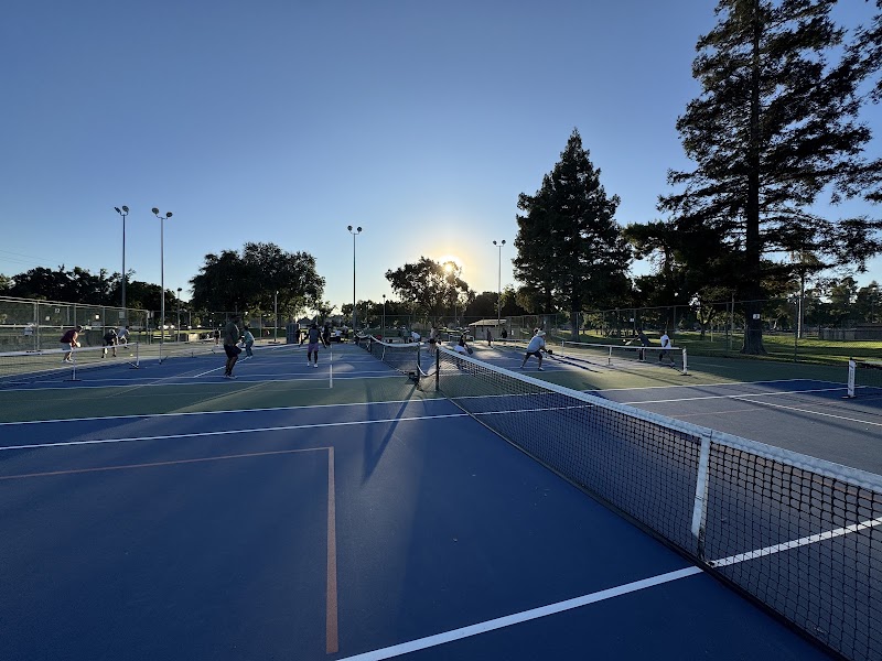 Beyer Park Tennis-Pickleball Courts