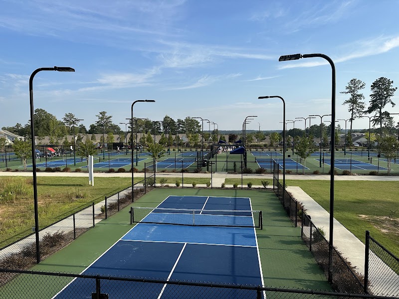 Cresswind Twin Lakes Pickleball Courts