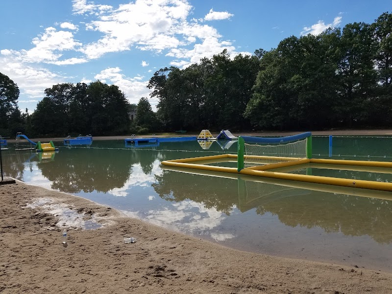 Brookside Racquet & Swim Club