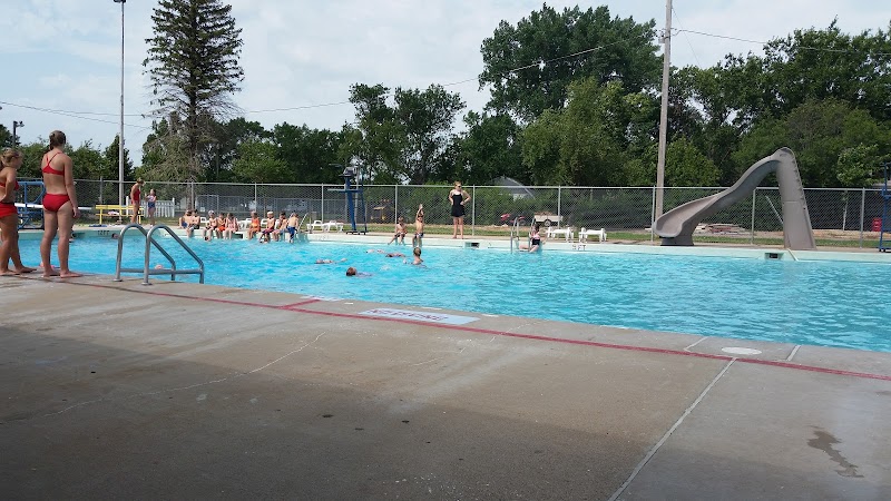 Lennox Pool - Pickleball in Lennox, South Dakota