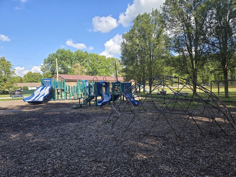 Willow Park - Pickleball in Bristolville, Ohio