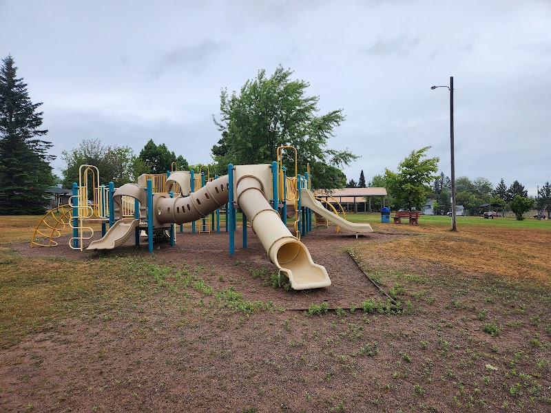 Lake Linden Park