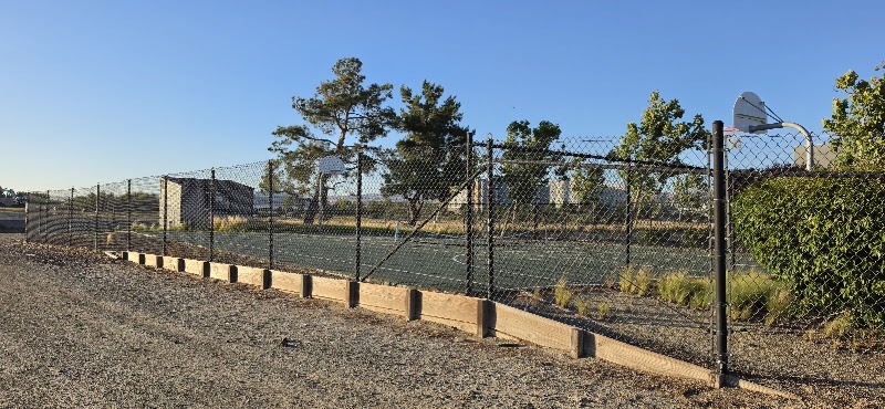 Basketball & Pickleball court