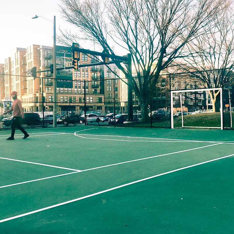Powhatan Park - Pickleball in Alexandria, Virginia
