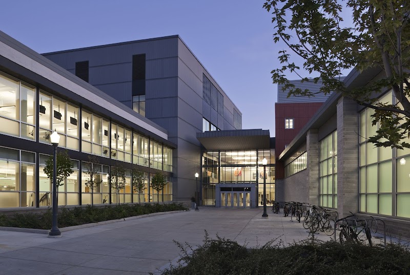 Queen's Athletics & Recreation Centre (ARC)