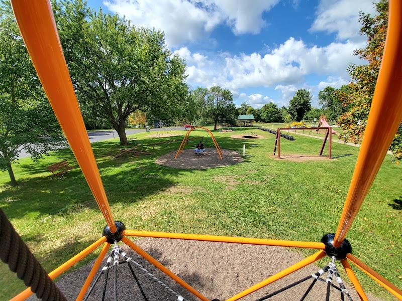 Willis Park - Pickleball in Bloomer, Wisconsin