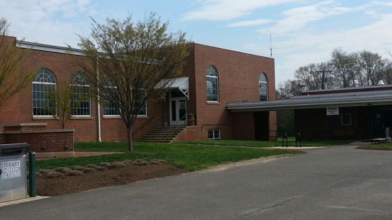 Marshall Community Center - Pickleball in Marshall, Virginia
