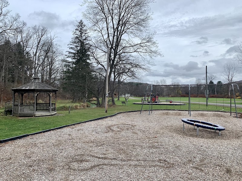 Trout Ponds Park