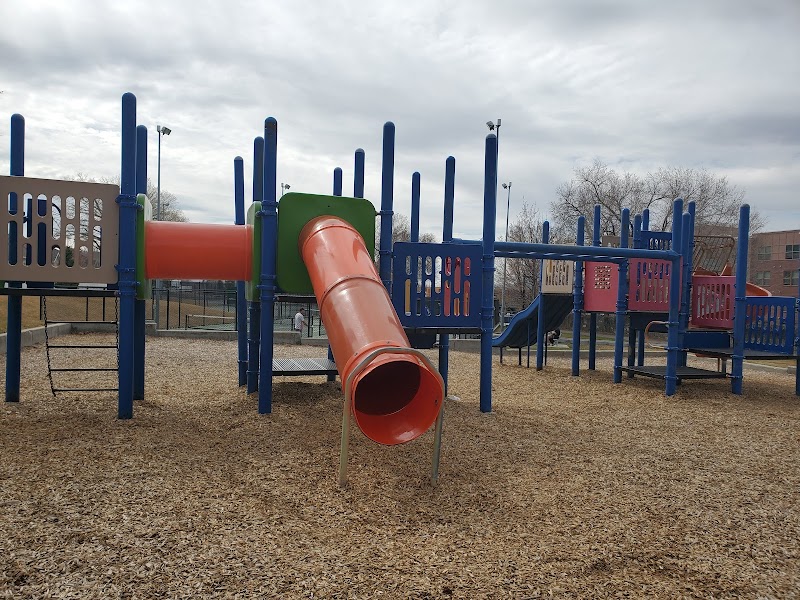 Dewey Bluth Park - Pickleball in Sandy, Utah