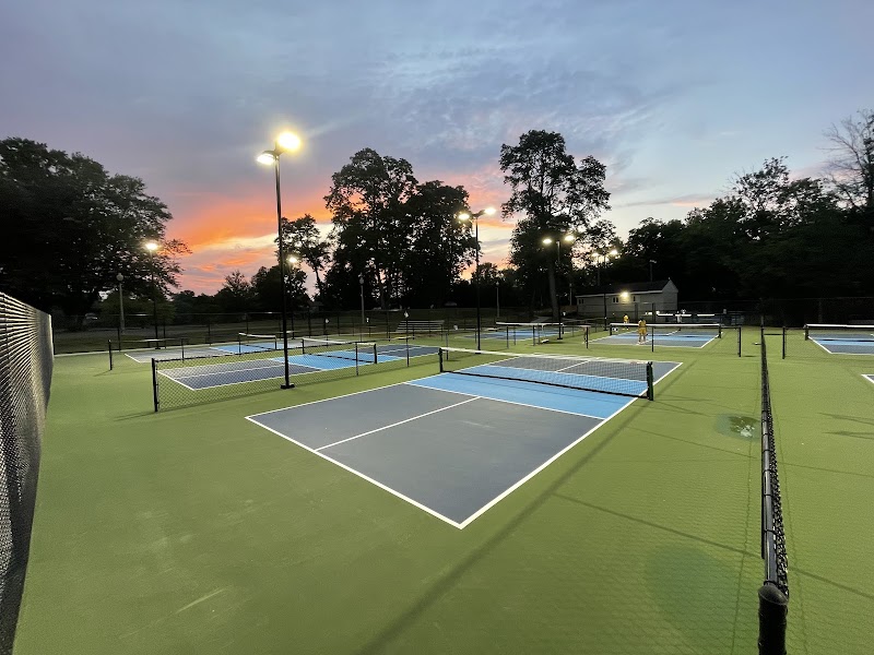 TOWN OF CLARKSTOWN PICKLE BALL COURTS AT CONGERS LAKE MEMORIAL PARK - Pickleball in Elmsford, New York